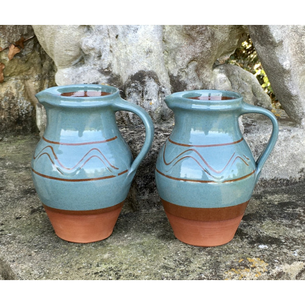 Classic Slipware Jug in Various Colours